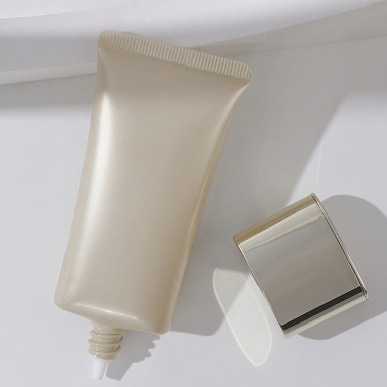 D30 Sunscreen tube 30ml